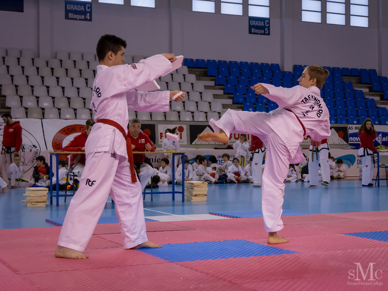 TAEKWONDO CAMPEONATO PAREJAS ABRIL 2018_2047.jpg